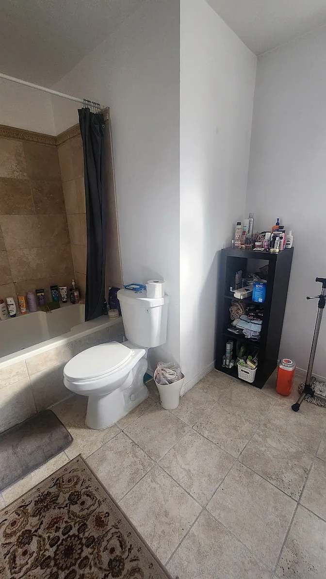 Student Housing's room