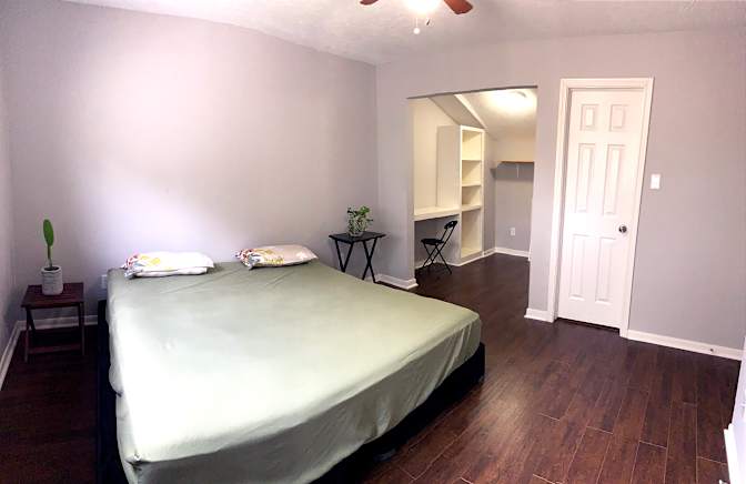 Carlos + Rahkel's room
