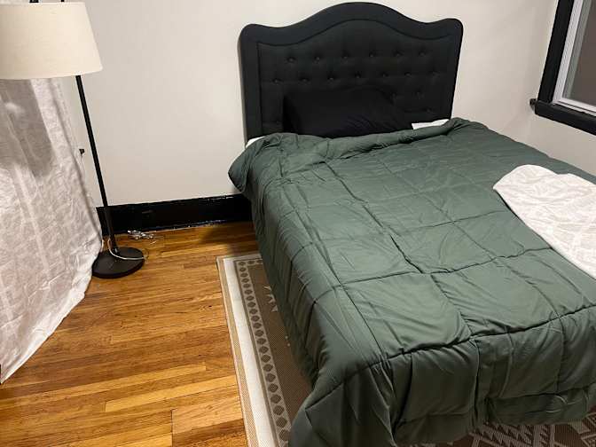 Erica Tukes's room