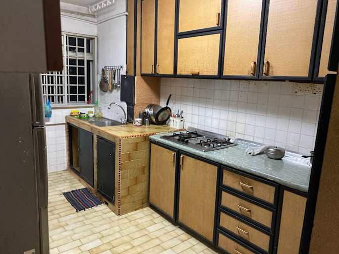Ajith Shetty's room