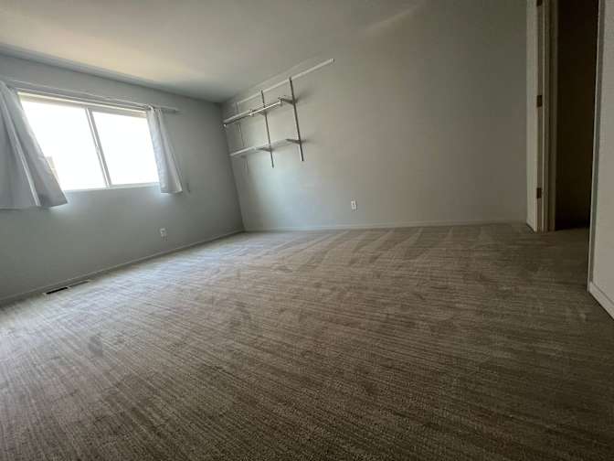 KathleenSam's room