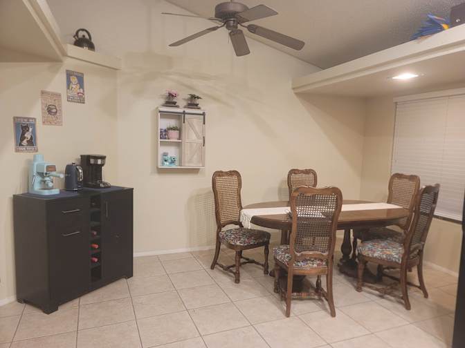 Alexis's room
