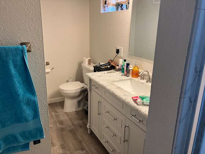 Dinah's room