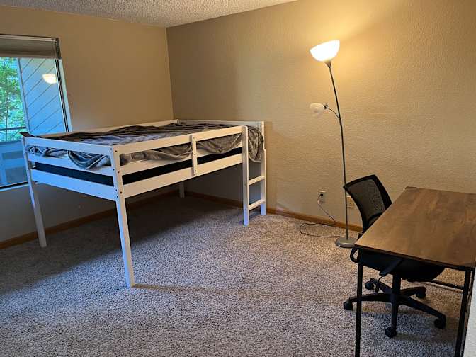 Weilan's room