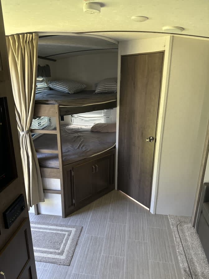 Jacqueline Duarte's room