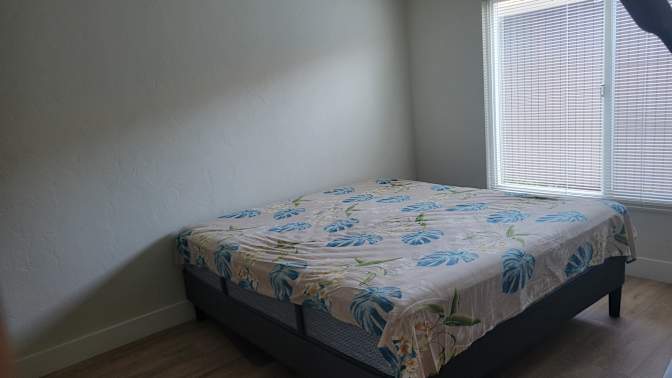 Satish's room