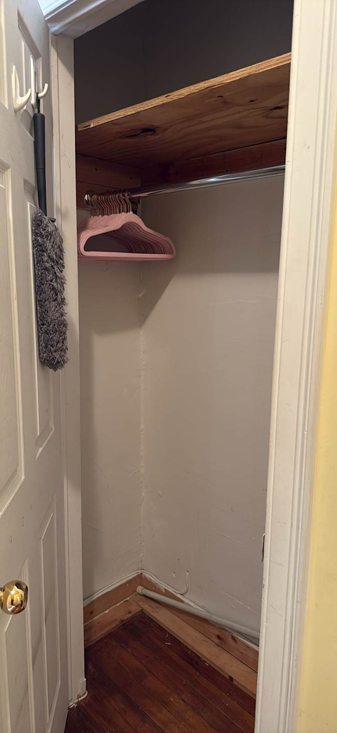 Jennifer's room