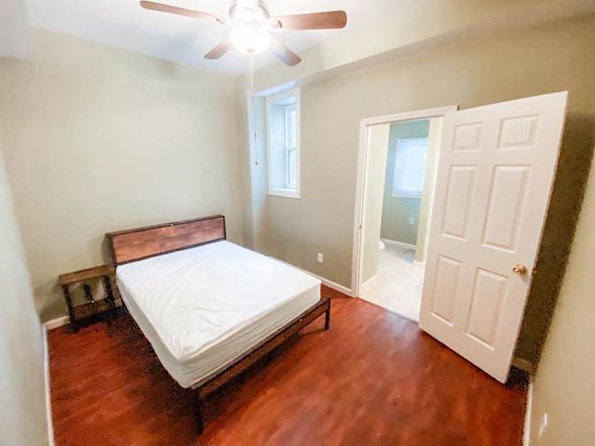 PadSplit's room