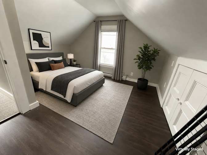 Greg's room