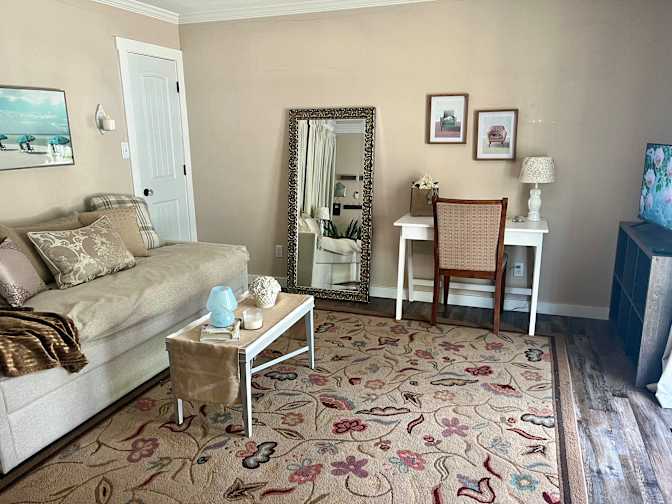 Elizabeth's room