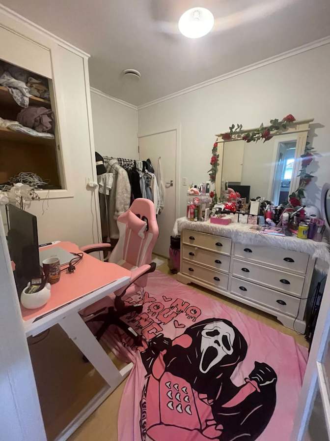 Mandy's room