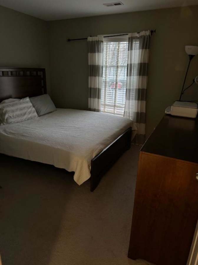 Liz's room