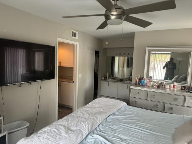 Robin's room
