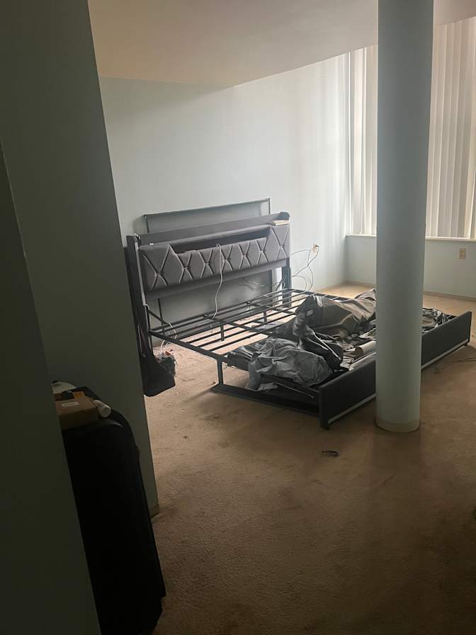 Robert Hill's room