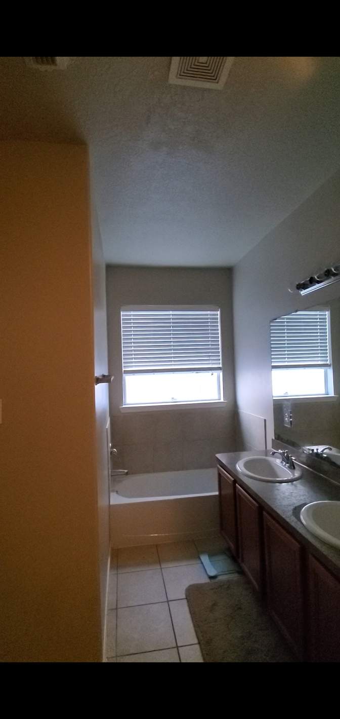 Titus's room