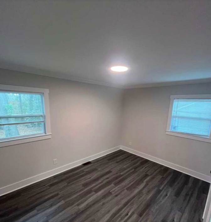 Alcove Rooms's room