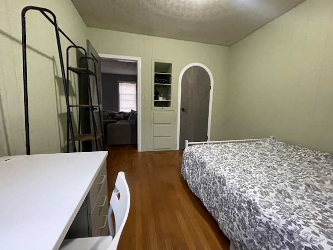 Tabby's room