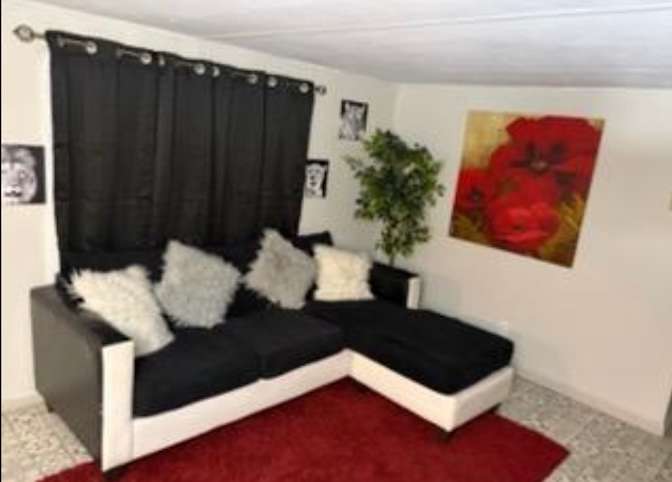 Tishima's room