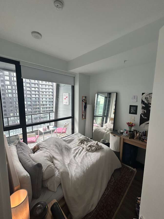 Jacqueline's room