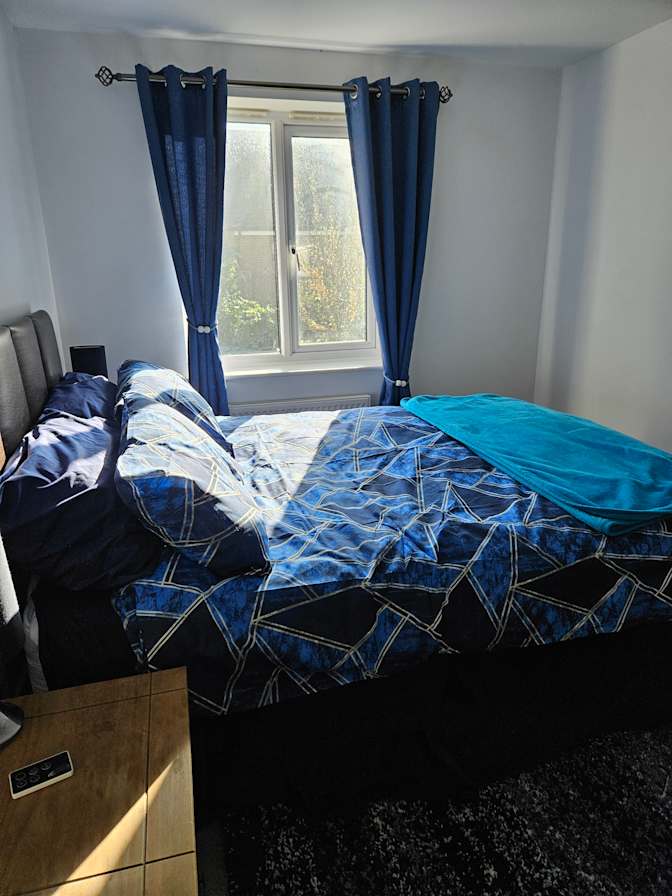 Eliie's room