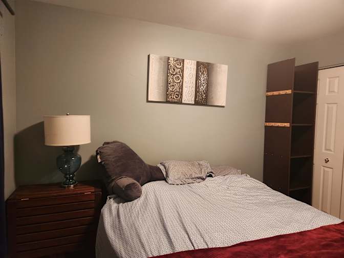 Thay's room