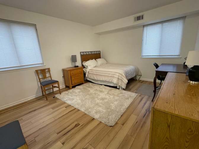 Christine Angeletakis's room