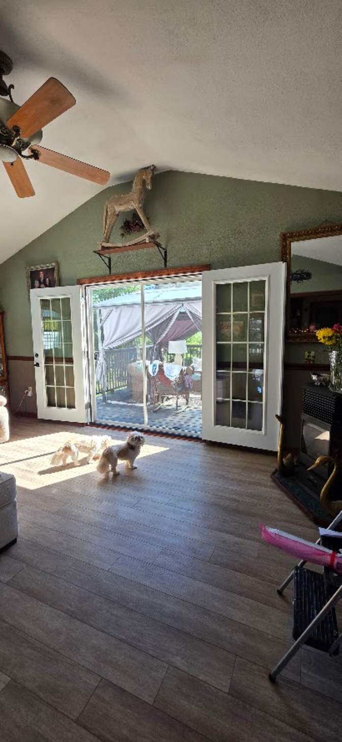 Jennifer's room