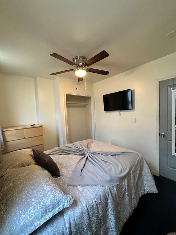 KB's room