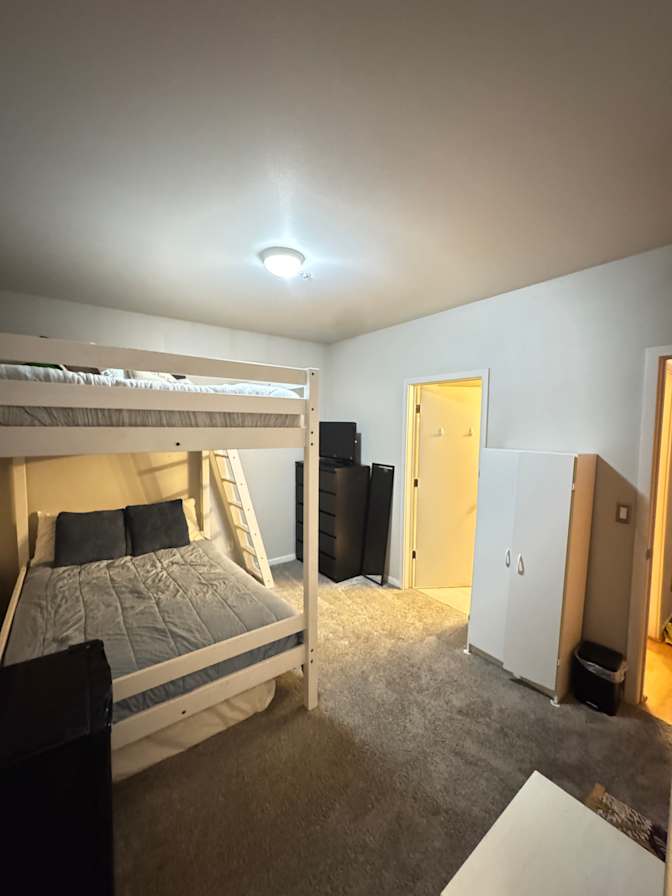Carmela Foote's room