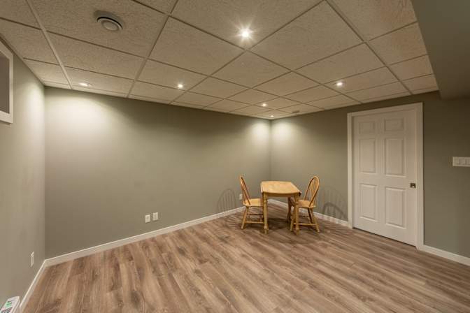 45 Street SW - Photo 3