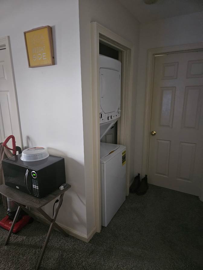 Avi's room