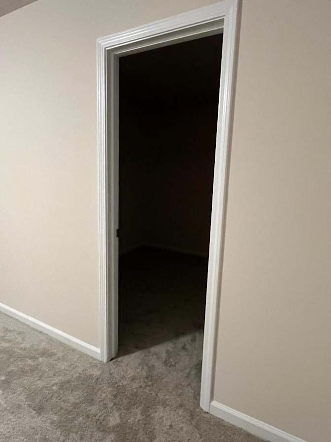 Alcove Rooms's room