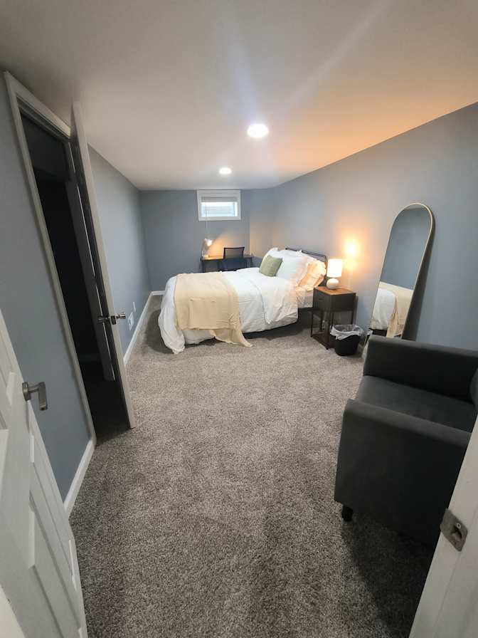 Steve's room