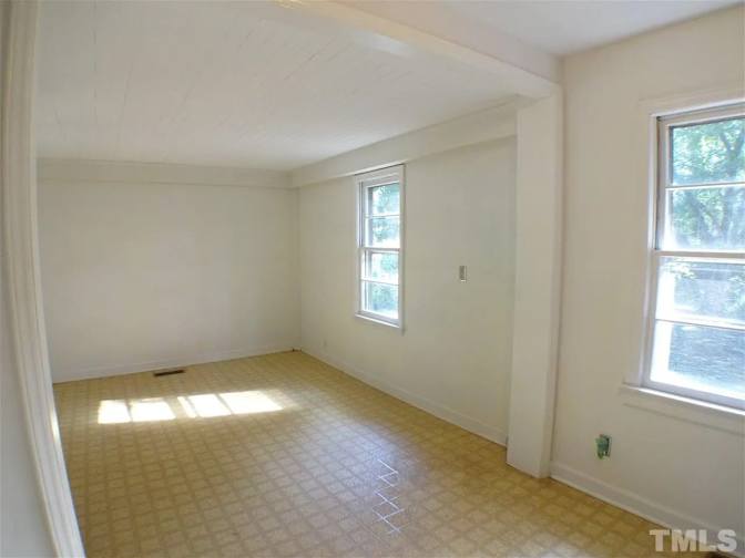 Alcove Rooms's room