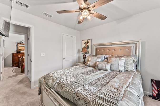 Tarik's room