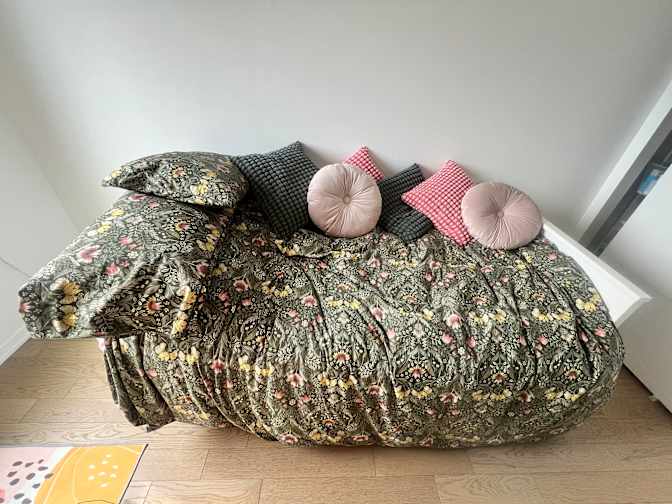 Jasmine Ashfield's room
