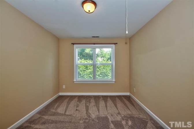 Alcove Rooms's room