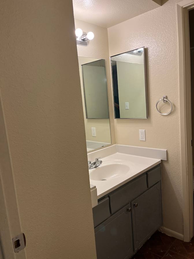 Robert Martinez's room