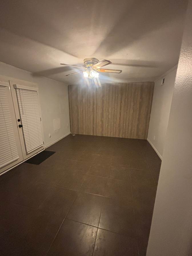 Diana H.'s room