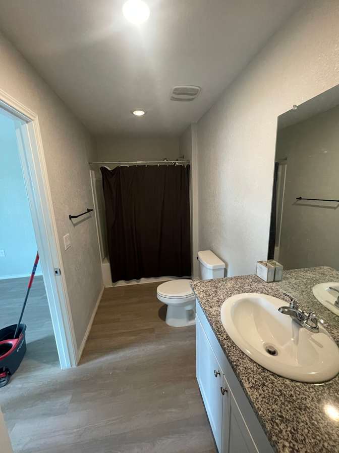 Ernesto's room