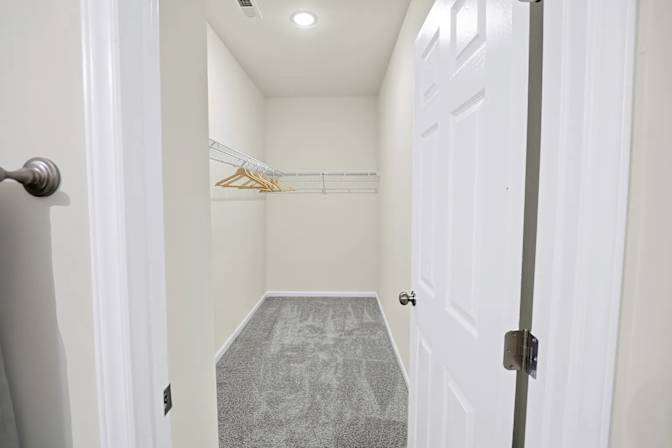 Alcove Rooms's room