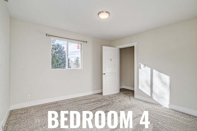 HomeCrew's room