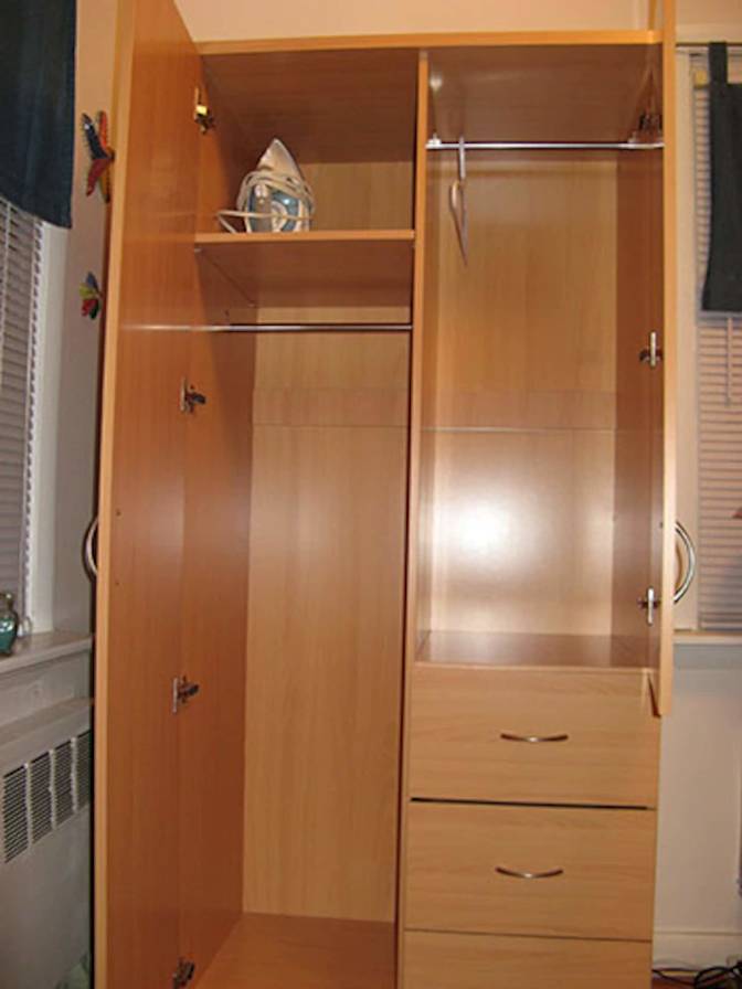 Maureen's room