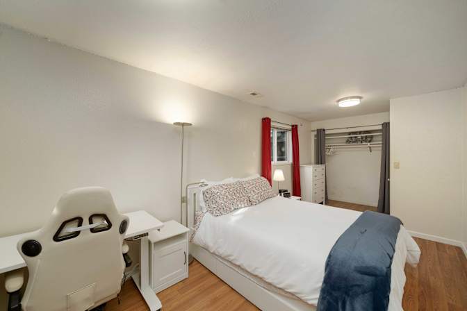 Hollie's room