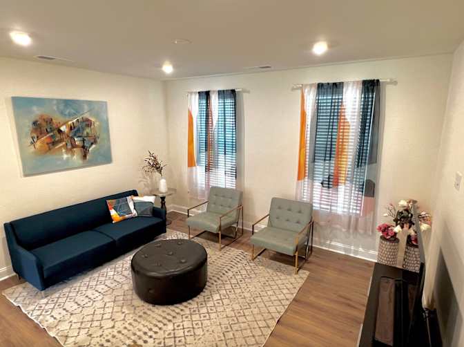 Alcove Rooms's room