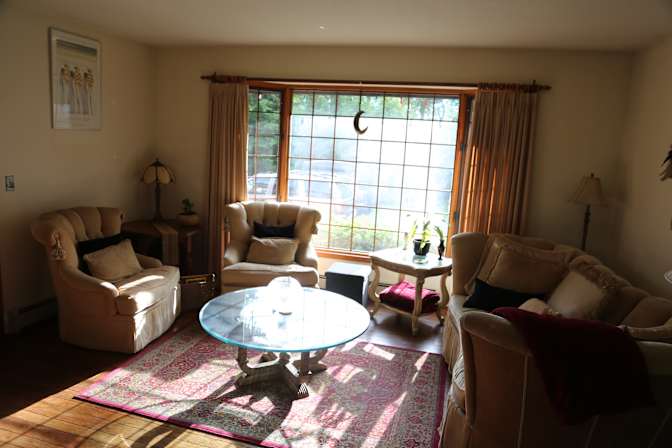 Suzanne Villeneuve's room