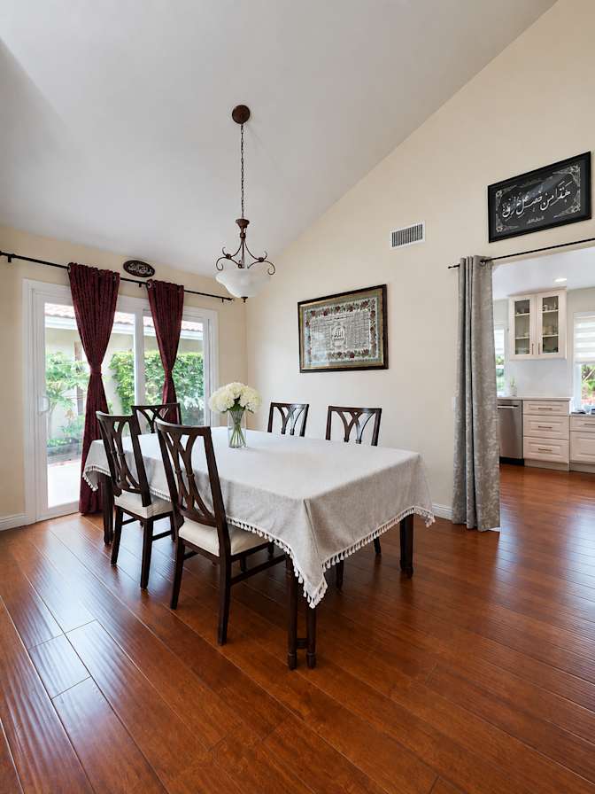 Houston Management Co's room