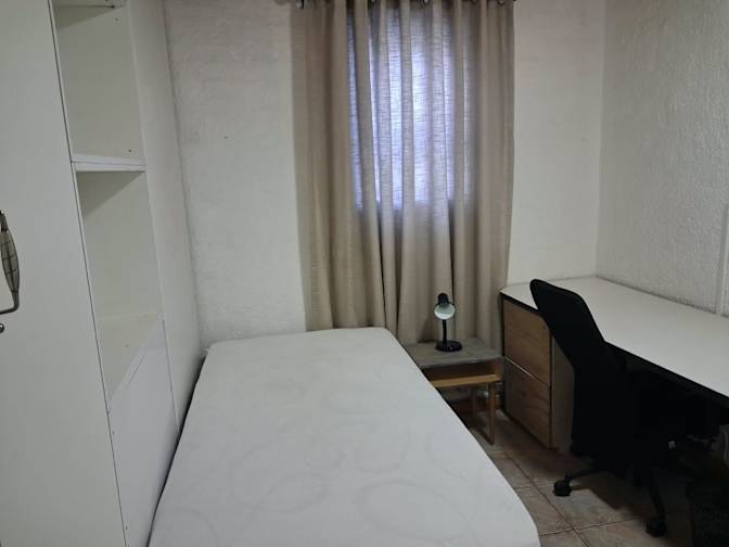 Shanaaz Galant's room