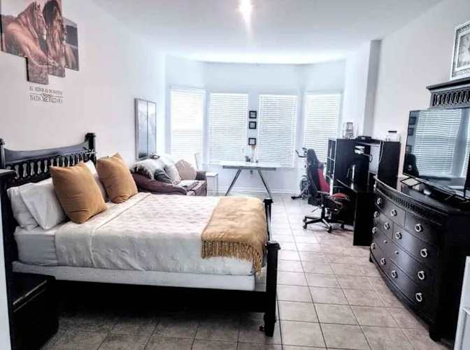 Franco's room