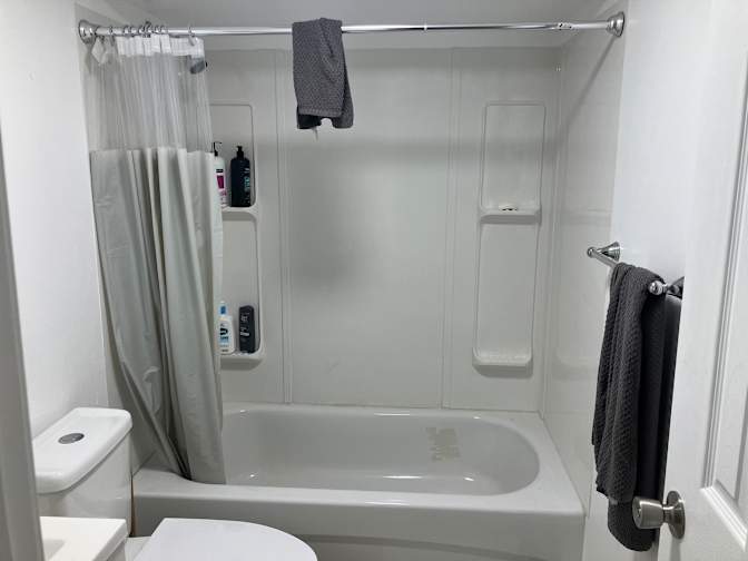 Ahsan Akhlaque's room